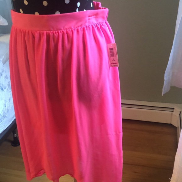 NWT pink high low skirt - Picture 2 of 2